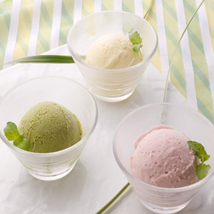 ◆北海道十勝カウベルアイスクリーム（１５個）