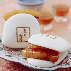 ◆長崎　「ふくみ屋」　角煮卓袱（しっぽく）まんじゅう