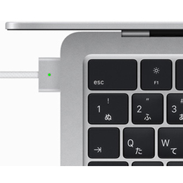 Apple] アップル MacBook Air MLXY3J/A ｼﾙﾊﾞｰ☆