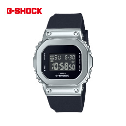 [CASIO] G-SHOCK　WOMEN　GM-S5600U-1JF