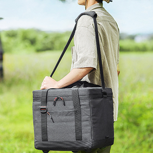 [アイリスオーヤマ]  HUGEL エアロゲルソフトクーラーボックス チャコールグレー